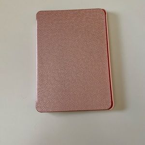 Kindle Paperwhite Case for 10th Generation, hard cover, rose gold. NWOT.